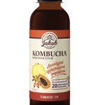 Fermentált kombucha koncentrátum ananásszal, csipkebogyóval és papayahéjjal.