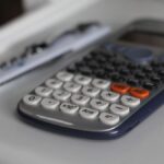 CASIO FX-991 CE X tudományos számológép közelről