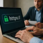 A biztonságos HTTPS protokoll használata a webfejlesztésben.